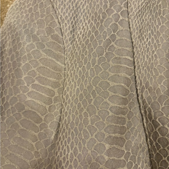 Blank NYC olive snake pattern jacket size XS - Picture 5 of 5